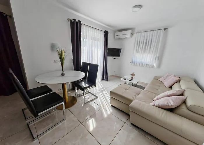 Appartement Adria Sreser